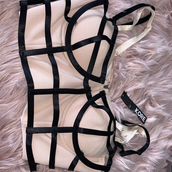 Crop Top - Picture 1 of 4